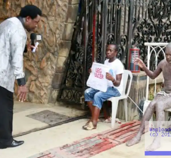 See Photos Of How T.B Joshua Heals A Snake Man